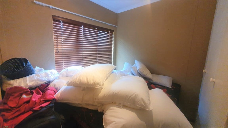 2 Bedroom Property for Sale in Country View Estate Gauteng