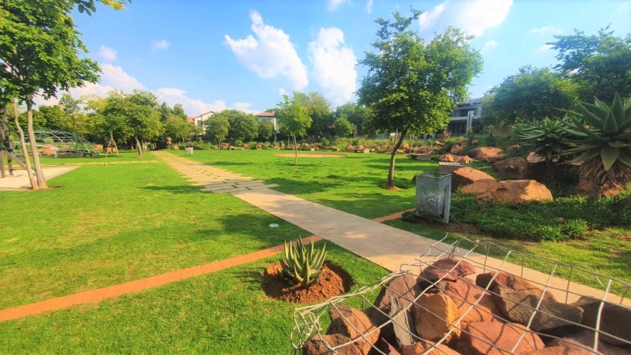 2 Bedroom Property for Sale in Country View Estate Gauteng
