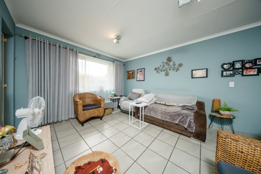 1 Bedroom Property for Sale in Eden Glen Gauteng