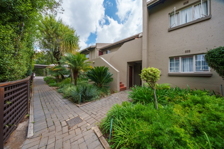 1 Bedroom Property for Sale in Eden Glen Gauteng