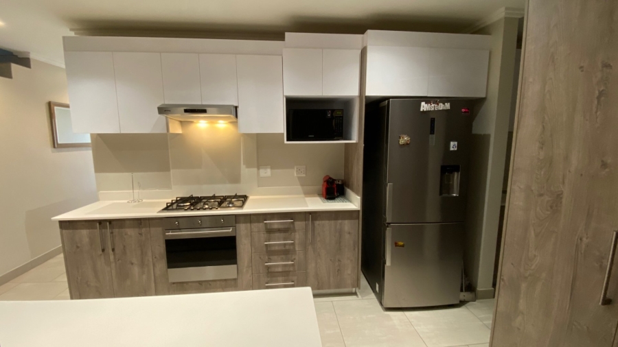 To Let 4 Bedroom Property for Rent in Bryanston Gauteng