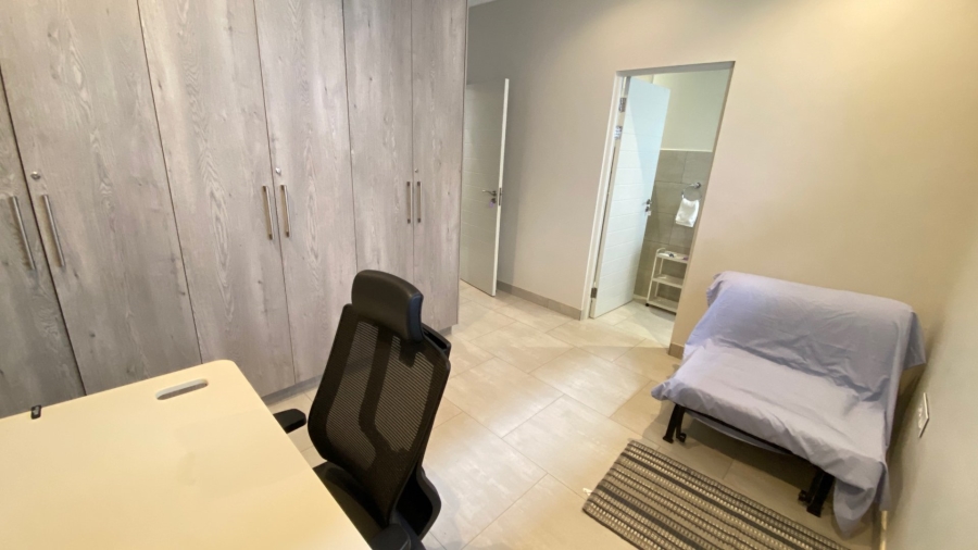 To Let 4 Bedroom Property for Rent in Bryanston Gauteng