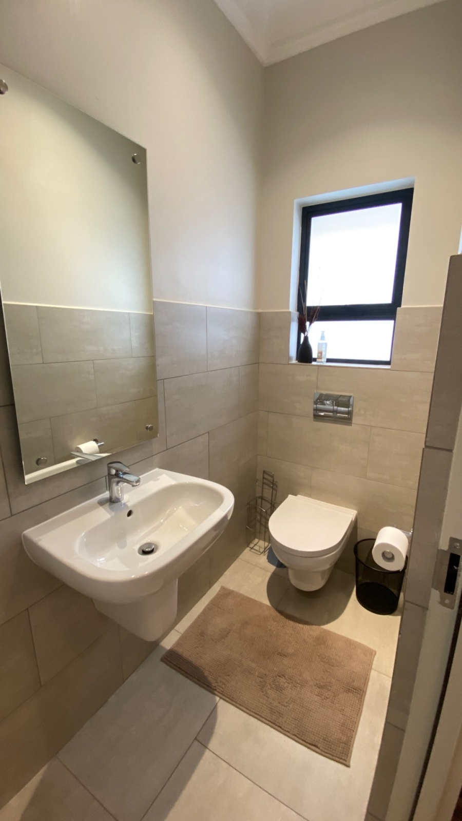 To Let 4 Bedroom Property for Rent in Bryanston Gauteng