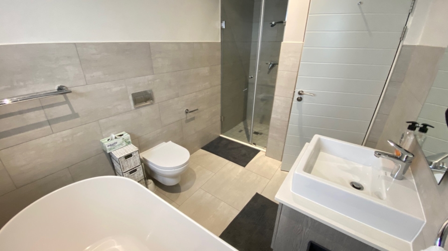 To Let 4 Bedroom Property for Rent in Bryanston Gauteng