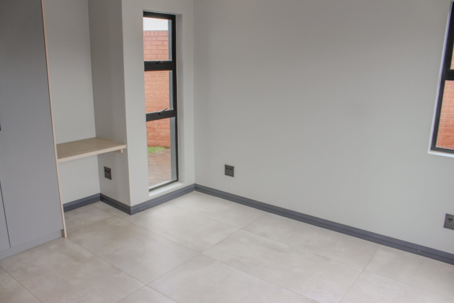 4 Bedroom Property for Sale in Fountainbrook Estate Gauteng