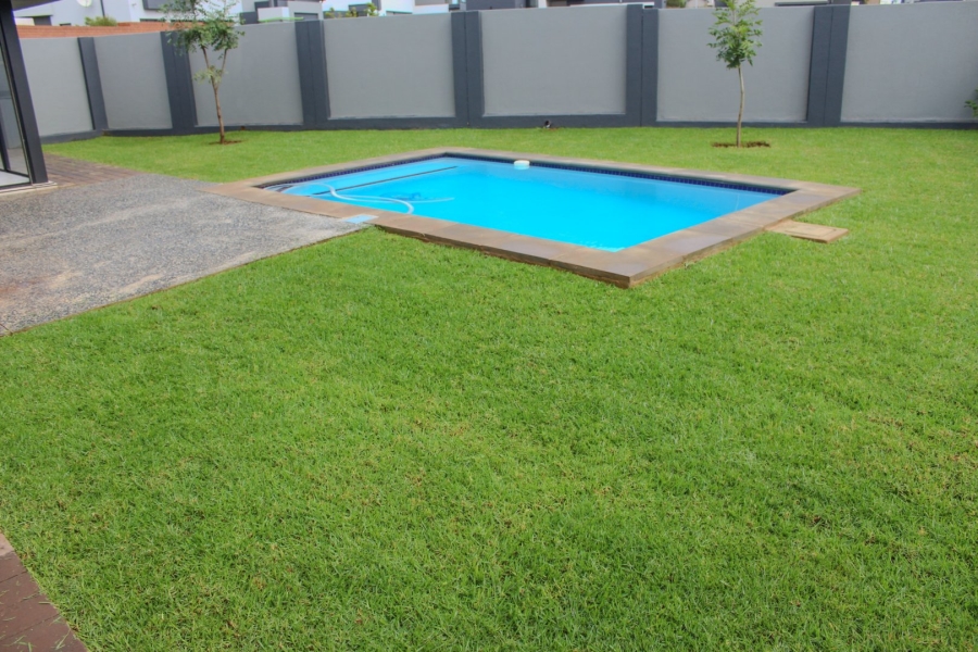4 Bedroom Property for Sale in Fountainbrook Estate Gauteng
