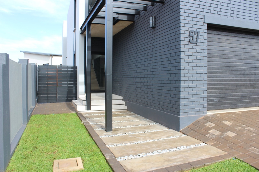 4 Bedroom Property for Sale in Fountainbrook Estate Gauteng