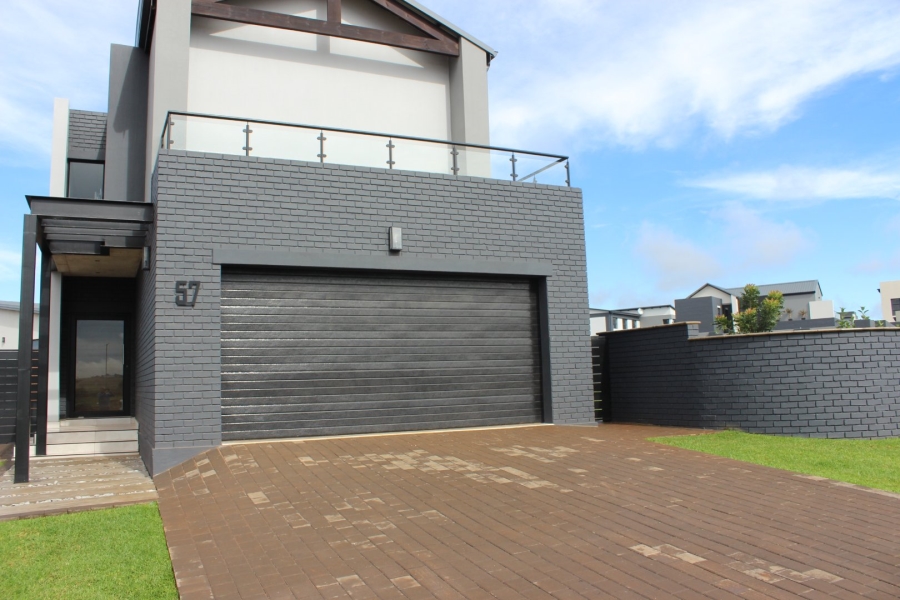 4 Bedroom Property for Sale in Fountainbrook Estate Gauteng