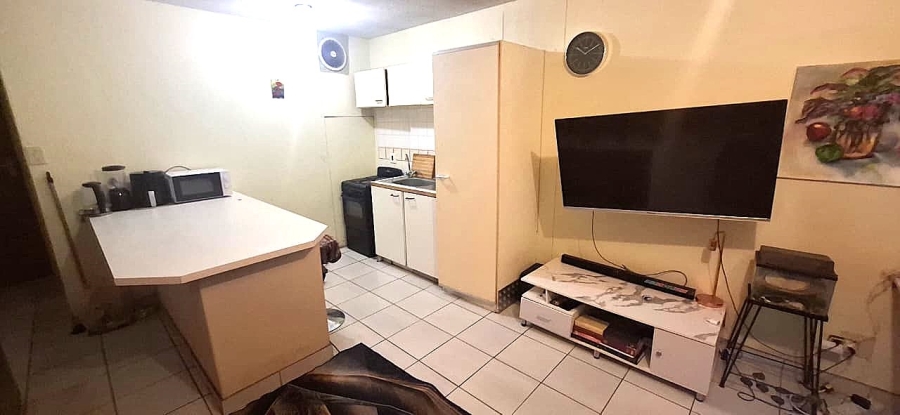 To Let 1 Bedroom Property for Rent in Pretoria Central Gauteng