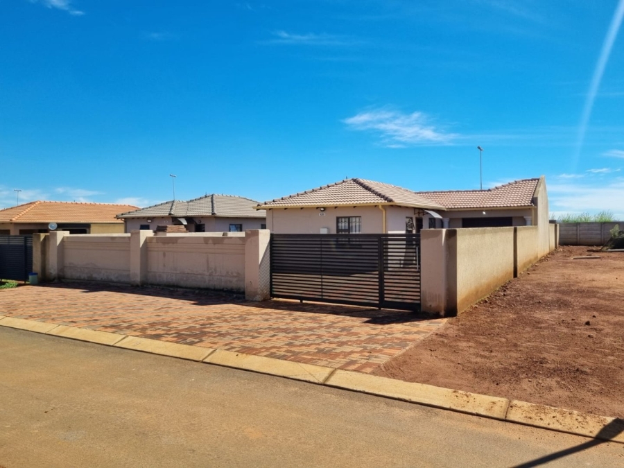 3 Bedroom Property for Sale in Dawn Park Gauteng