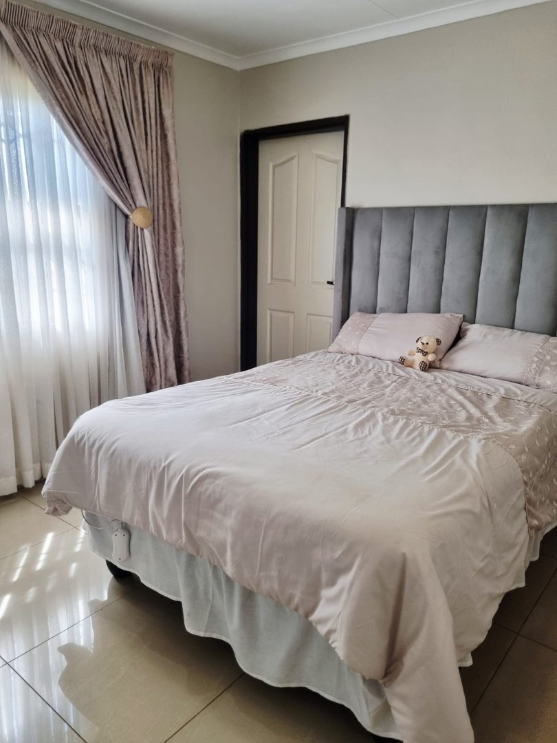 3 Bedroom Property for Sale in Dawn Park Gauteng