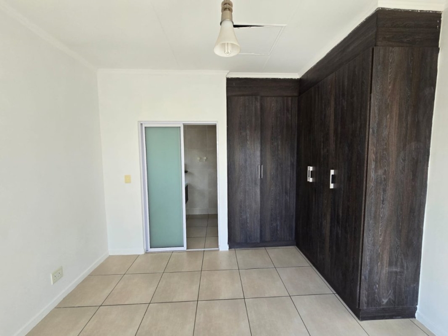 1 Bedroom Property for Sale in Malakite Gauteng
