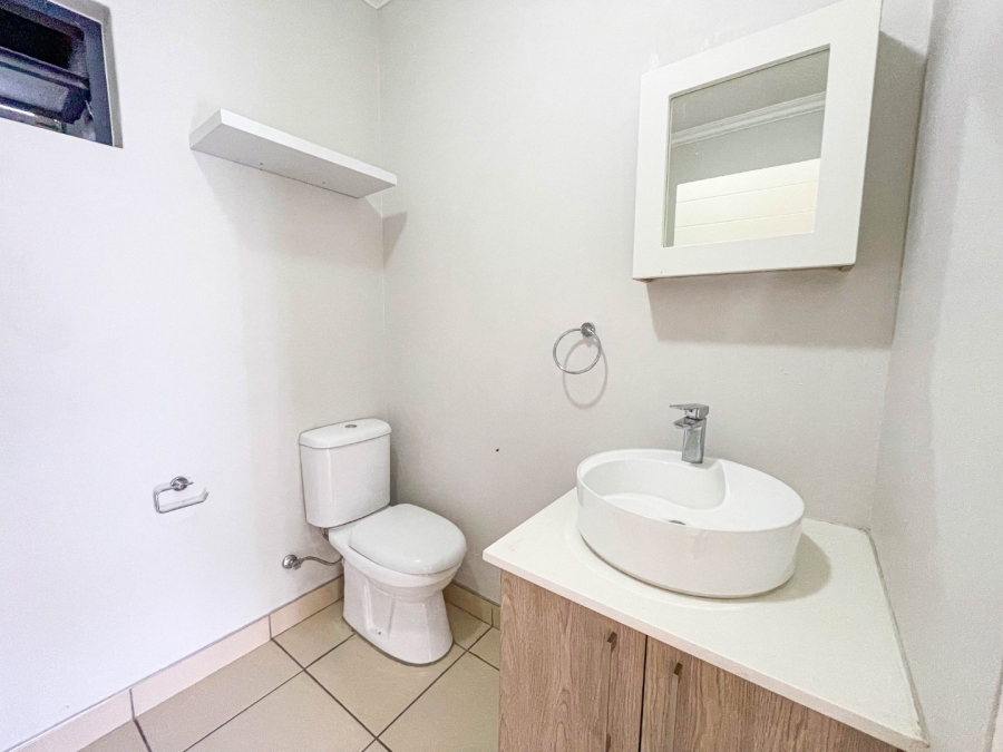 To Let 2 Bedroom Property for Rent in Halfway Gardens Gauteng