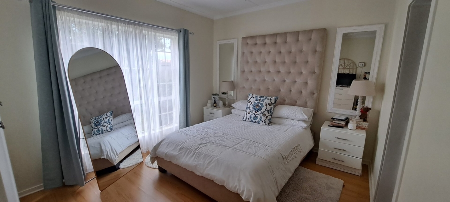 To Let 2 Bedroom Property for Rent in Bedford Gardens Gauteng