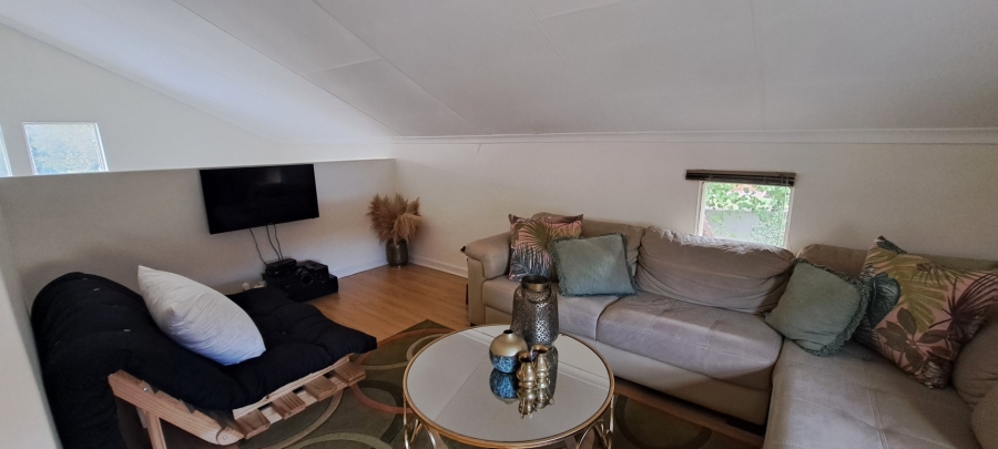 To Let 2 Bedroom Property for Rent in Bedford Gardens Gauteng