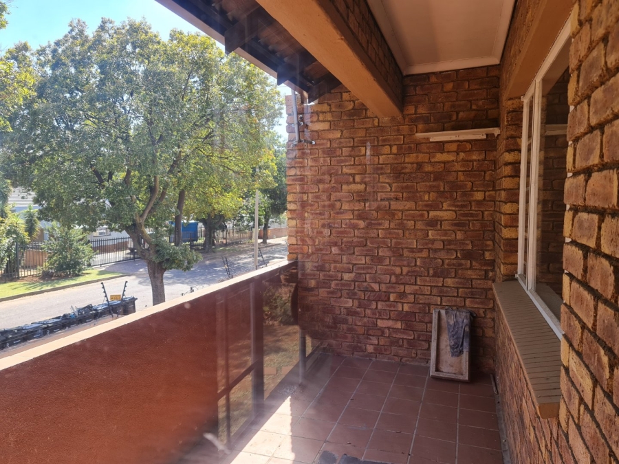 2 Bedroom Property for Sale in Ravensklip Gauteng