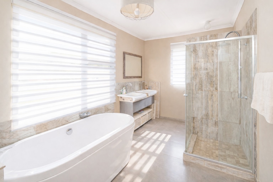  Bedroom Property for Sale in Farmall A H Gauteng