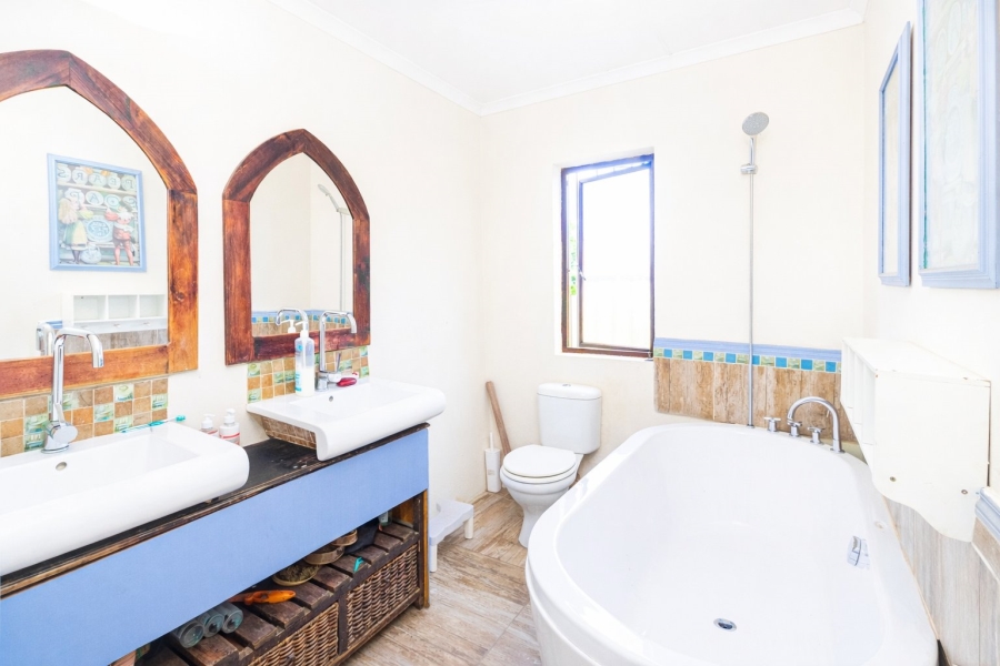  Bedroom Property for Sale in Farmall A H Gauteng