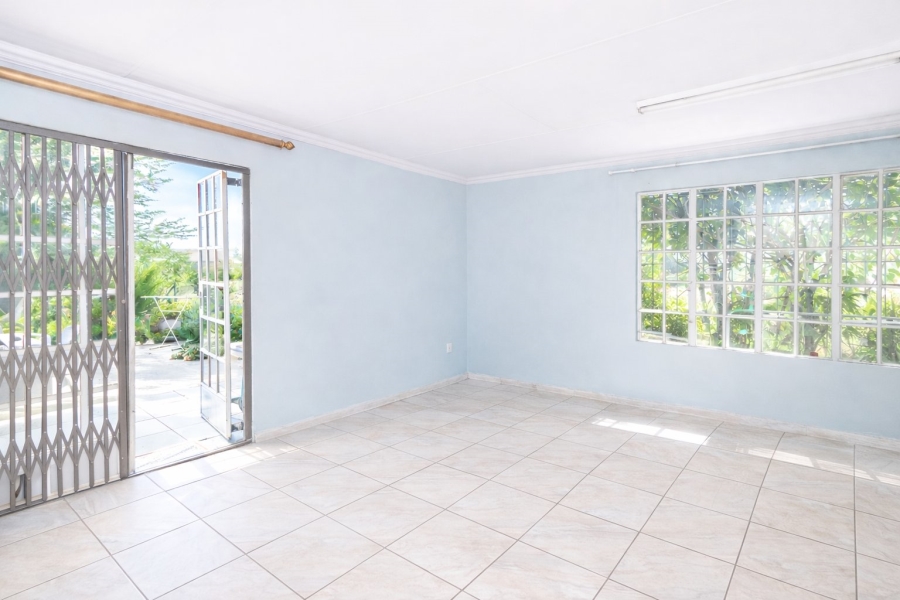  Bedroom Property for Sale in Farmall A H Gauteng
