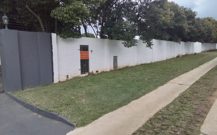 Commercial Property for Sale in Glen Austin Gauteng