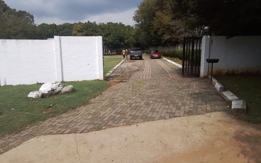 Commercial Property for Sale in Glen Austin Gauteng