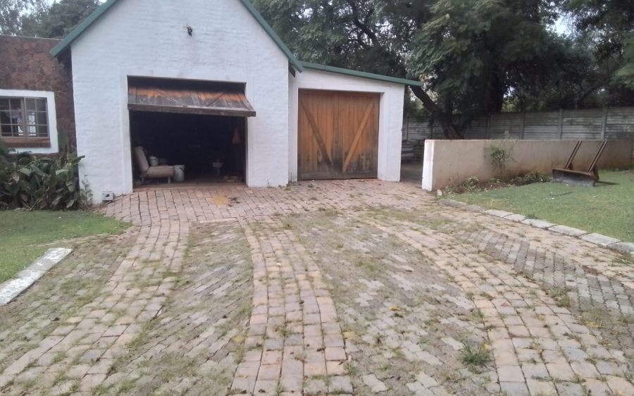 Commercial Property for Sale in Glen Austin Gauteng