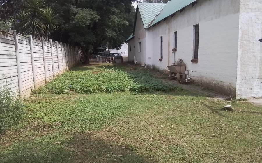 Commercial Property for Sale in Glen Austin Gauteng