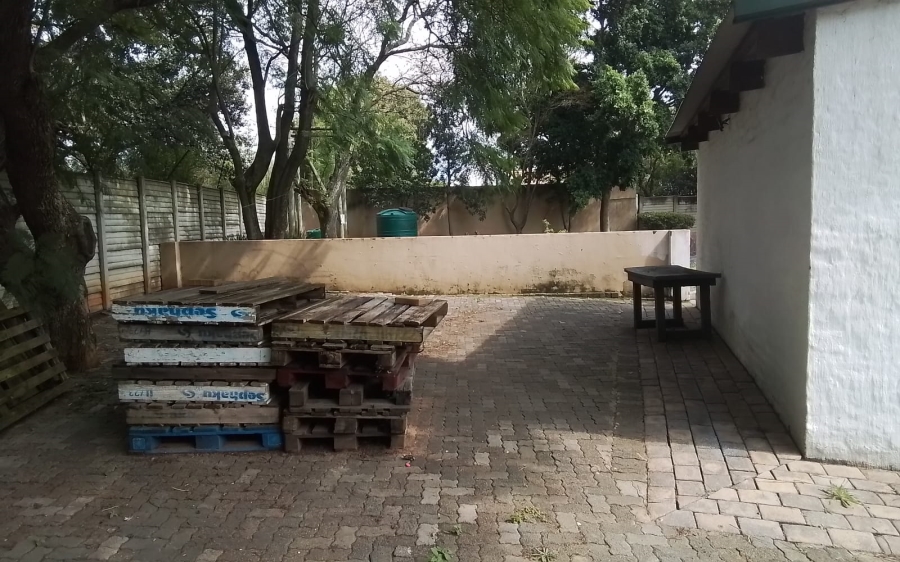 Commercial Property for Sale in Glen Austin Gauteng