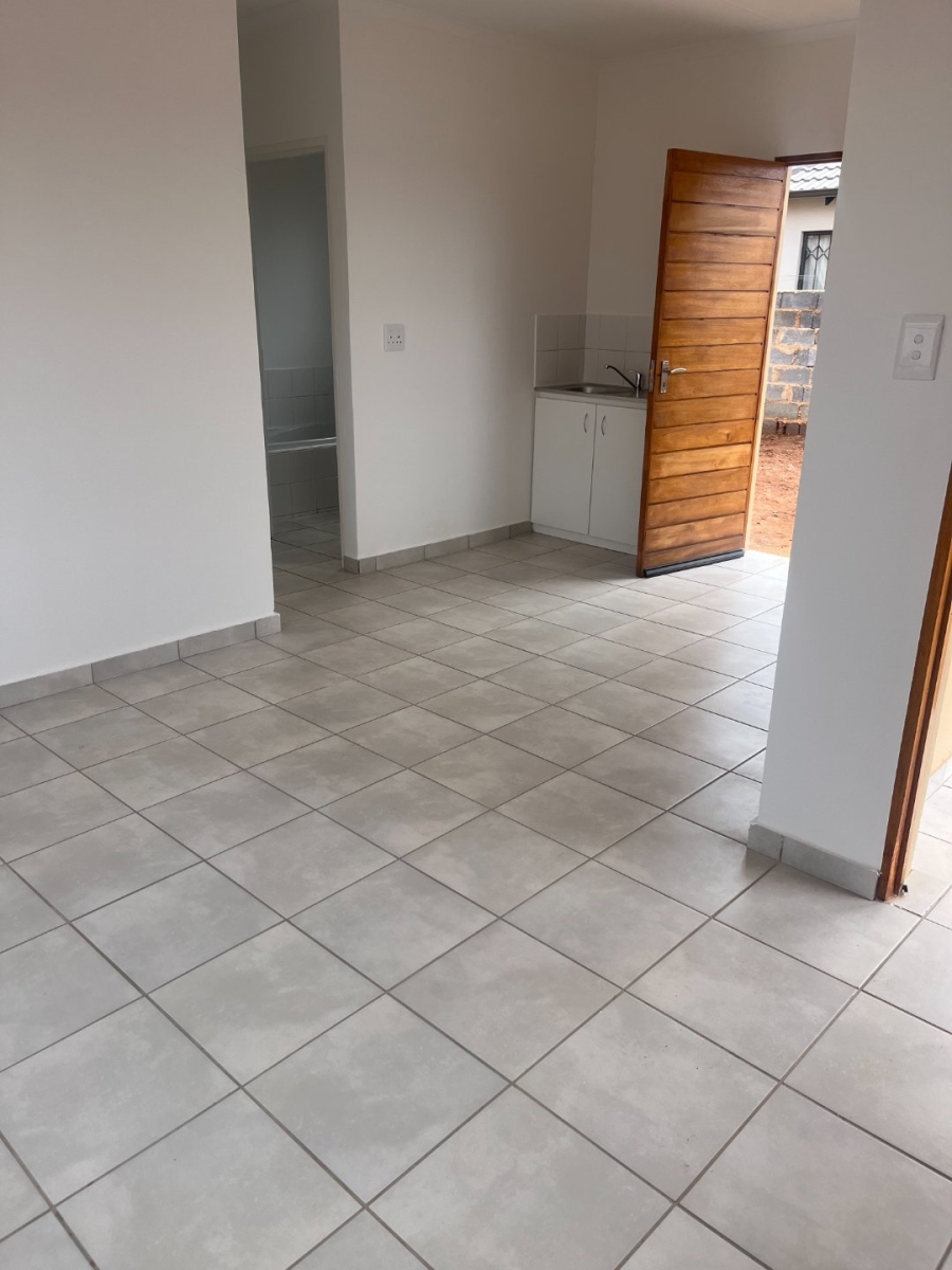 3 Bedroom Property for Sale in Crystal Park Gauteng