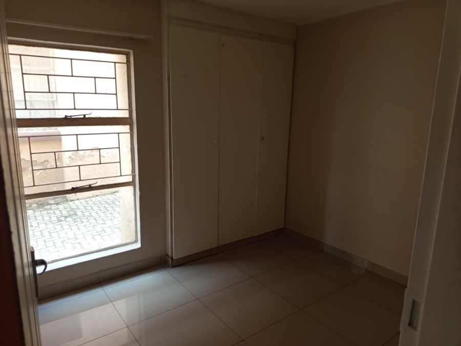 To Let 3 Bedroom Property for Rent in Vorna Valley Gauteng