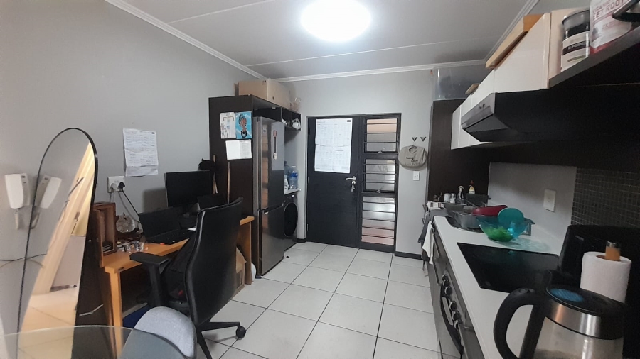 To Let 2 Bedroom Property for Rent in Strelitzia Gauteng