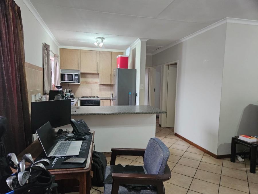2 Bedroom Property for Sale in Highveld Gauteng