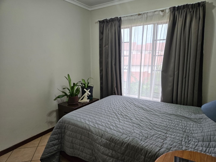 2 Bedroom Property for Sale in Highveld Gauteng