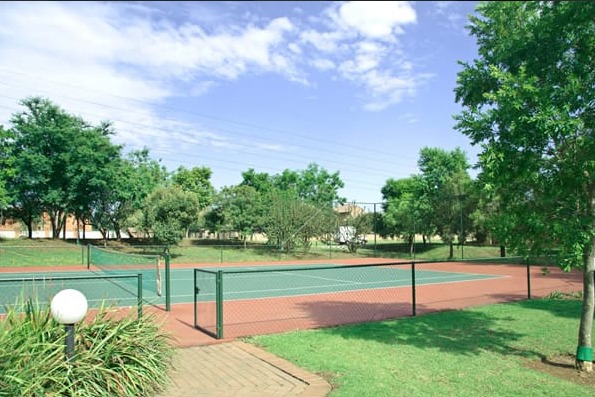 2 Bedroom Property for Sale in Highveld Gauteng
