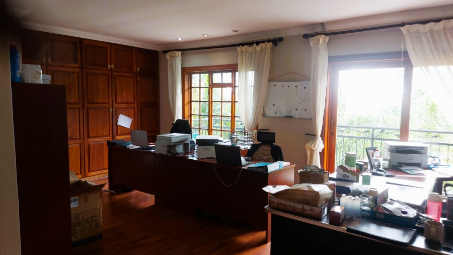  Bedroom Property for Sale in Moreleta Park Gauteng