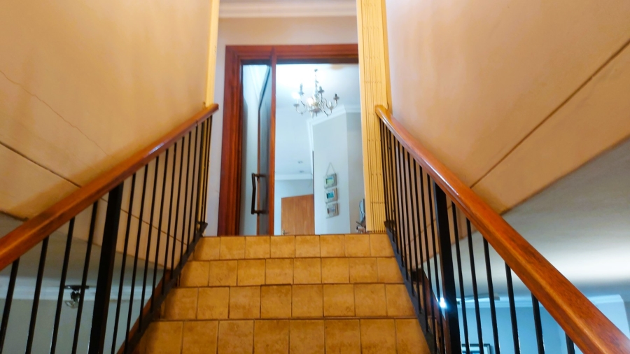  Bedroom Property for Sale in Moreleta Park Gauteng