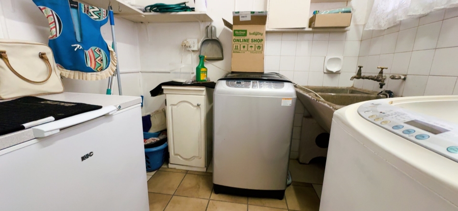 3 Bedroom Property for Sale in Risiville Gauteng