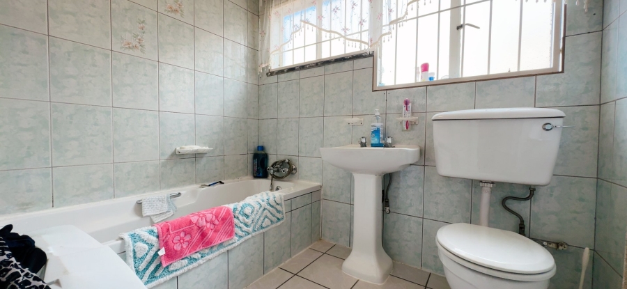 3 Bedroom Property for Sale in Risiville Gauteng