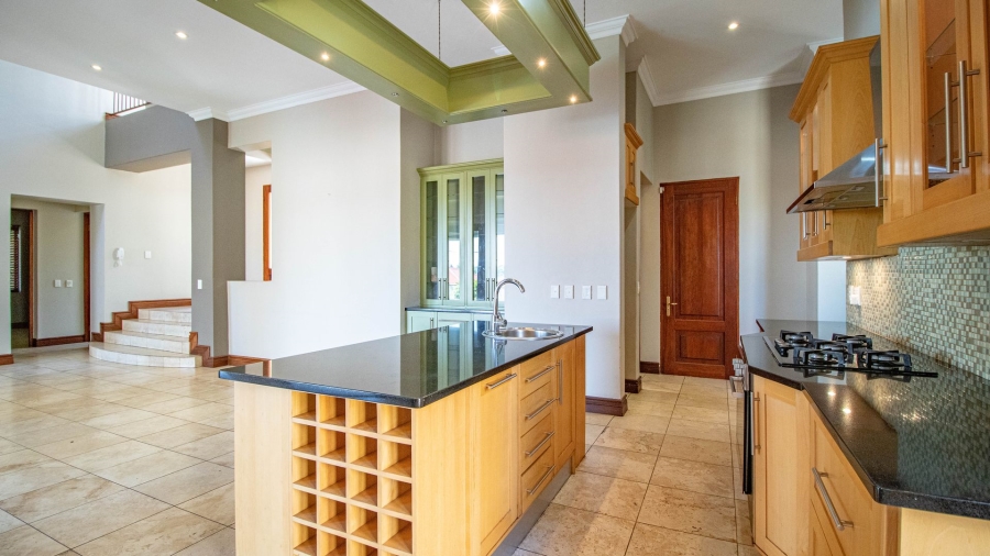 To Let 4 Bedroom Property for Rent in Waterkloof 101 Estate Gauteng