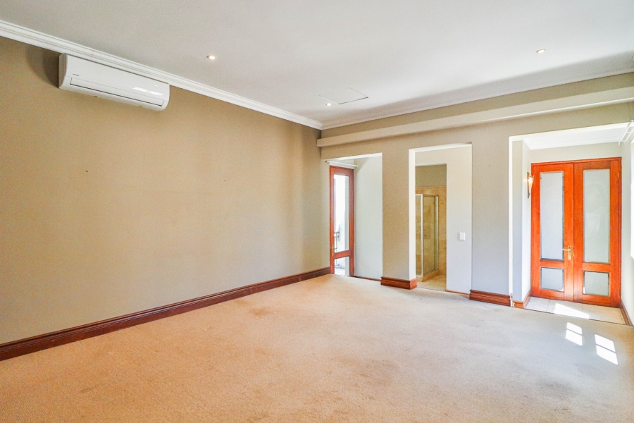 To Let 4 Bedroom Property for Rent in Waterkloof 101 Estate Gauteng