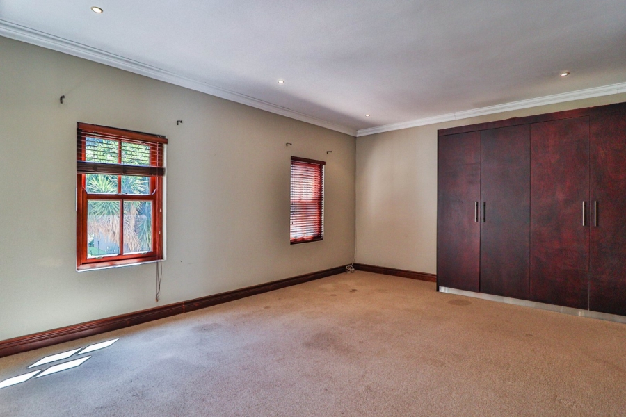 To Let 4 Bedroom Property for Rent in Waterkloof 101 Estate Gauteng