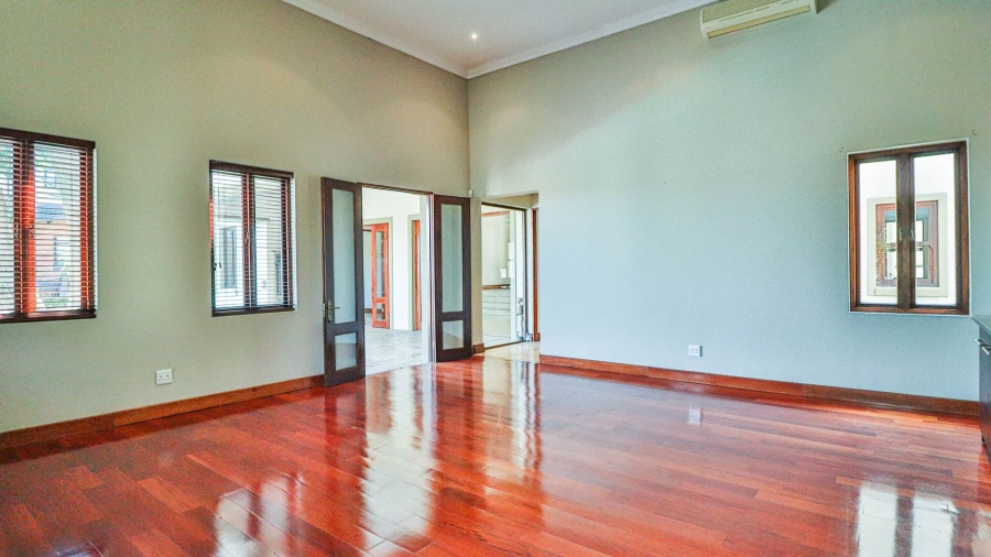 To Let 4 Bedroom Property for Rent in Waterkloof 101 Estate Gauteng