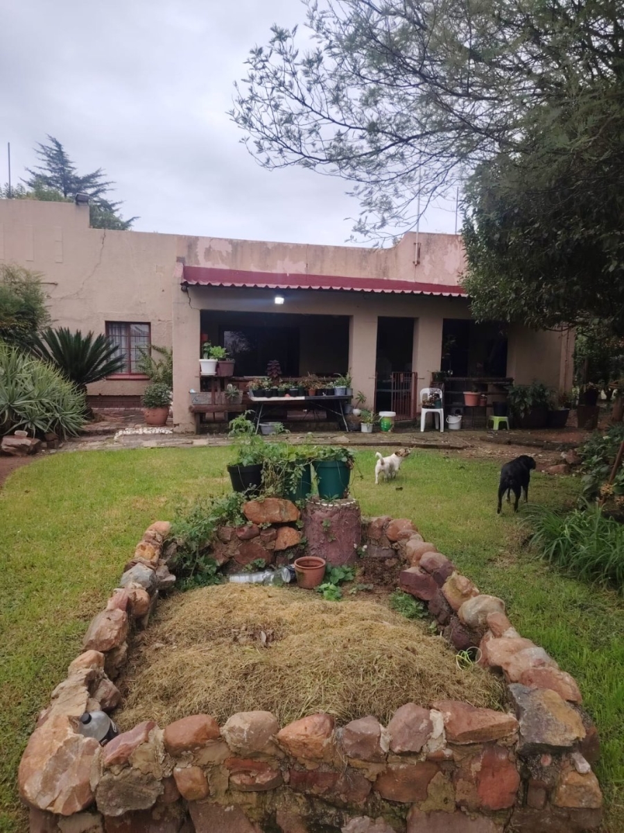 3 Bedroom Property for Sale in Theoville Gauteng