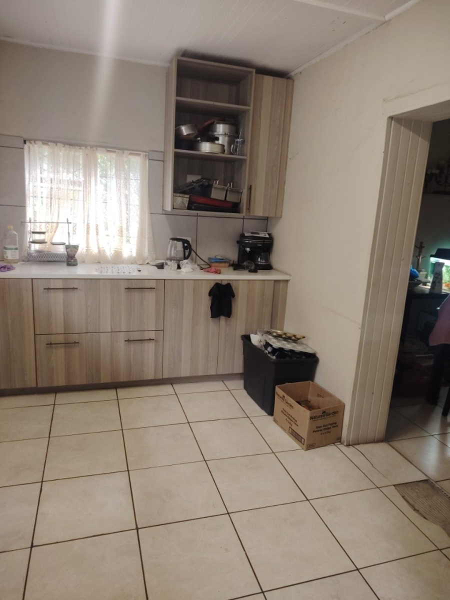3 Bedroom Property for Sale in Theoville Gauteng