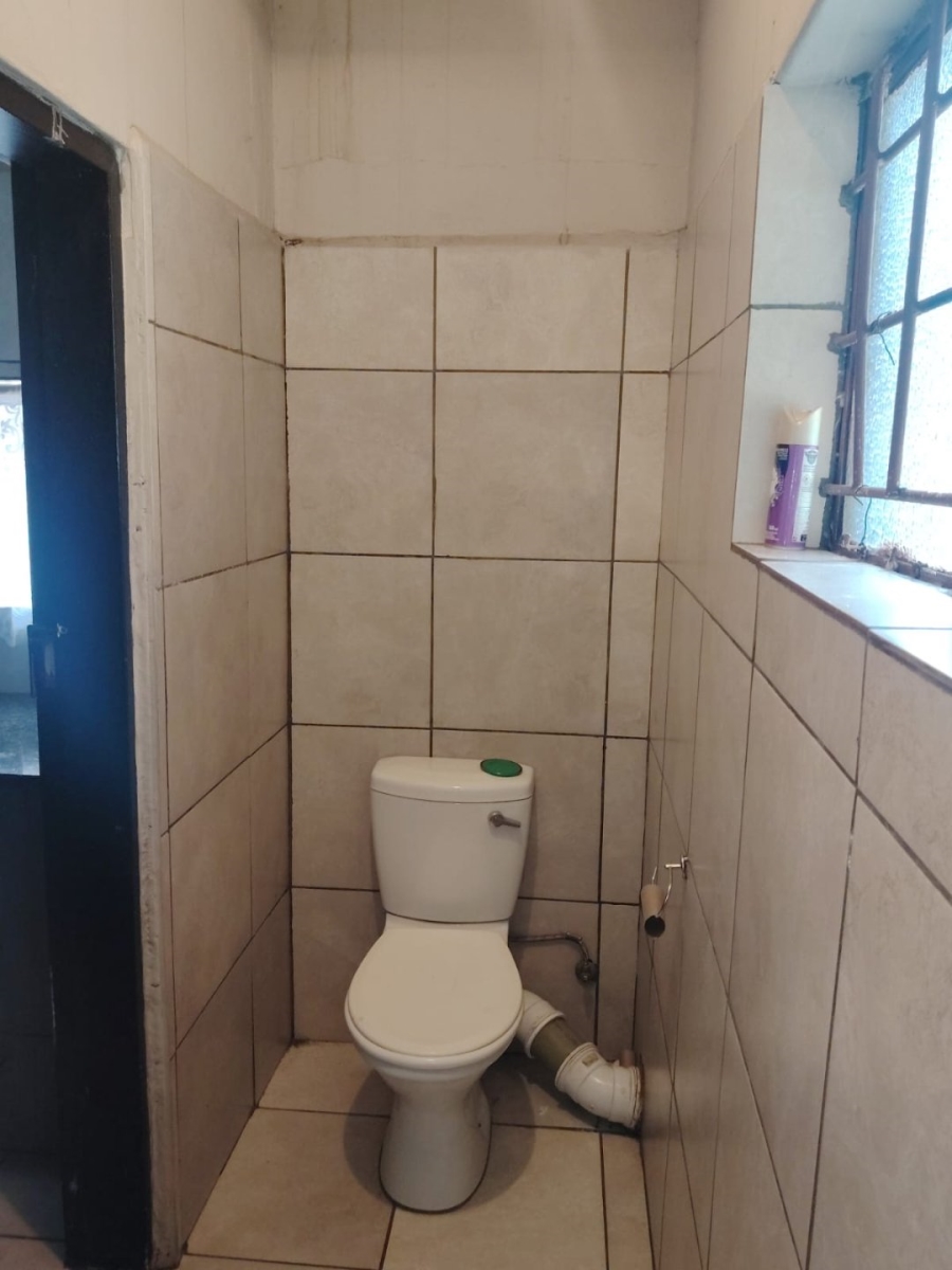 3 Bedroom Property for Sale in Theoville Gauteng