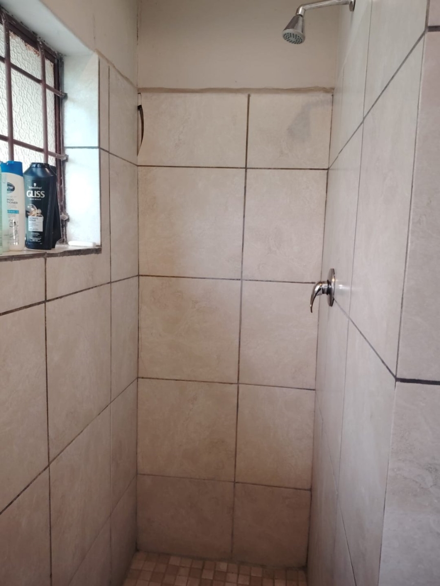 3 Bedroom Property for Sale in Theoville Gauteng