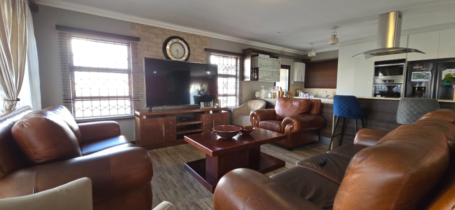 4 Bedroom Property for Sale in Alveda Gauteng