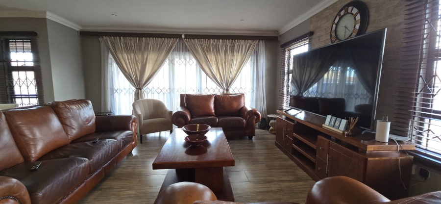 4 Bedroom Property for Sale in Alveda Gauteng