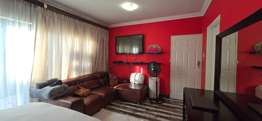 4 Bedroom Property for Sale in Alveda Gauteng