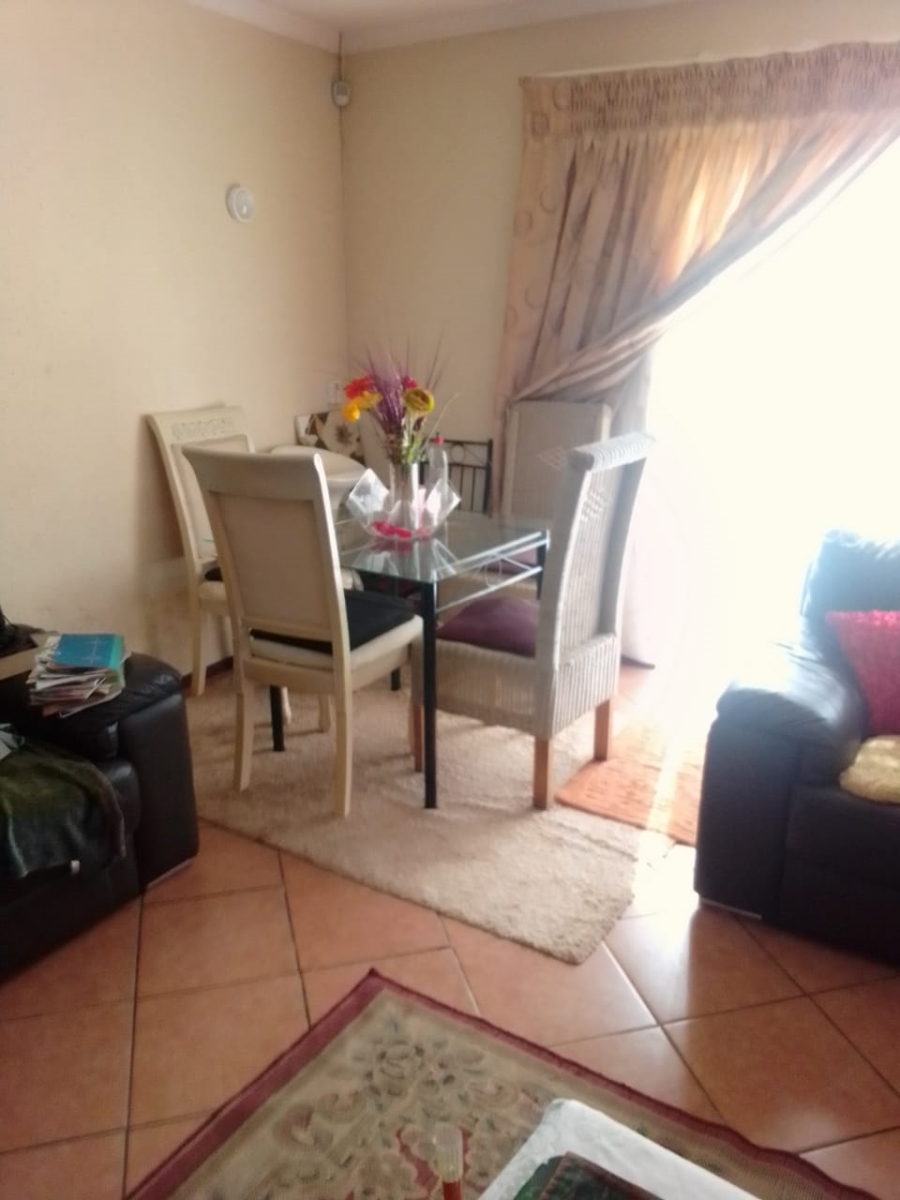  Bedroom Property for Sale in The Orchards Gauteng